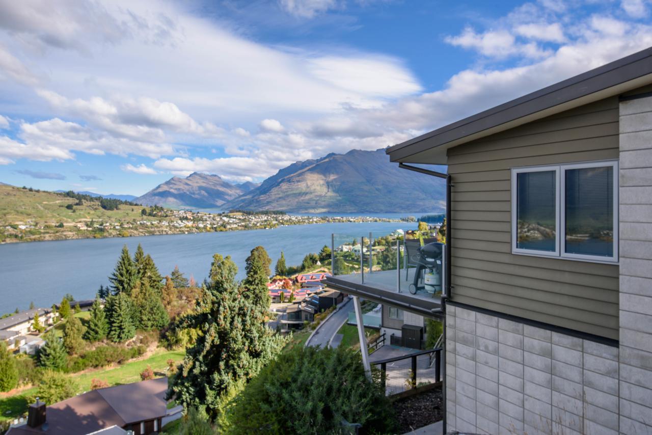 Contemporary Hilltop Abode Queenstown Eksteriør bilde