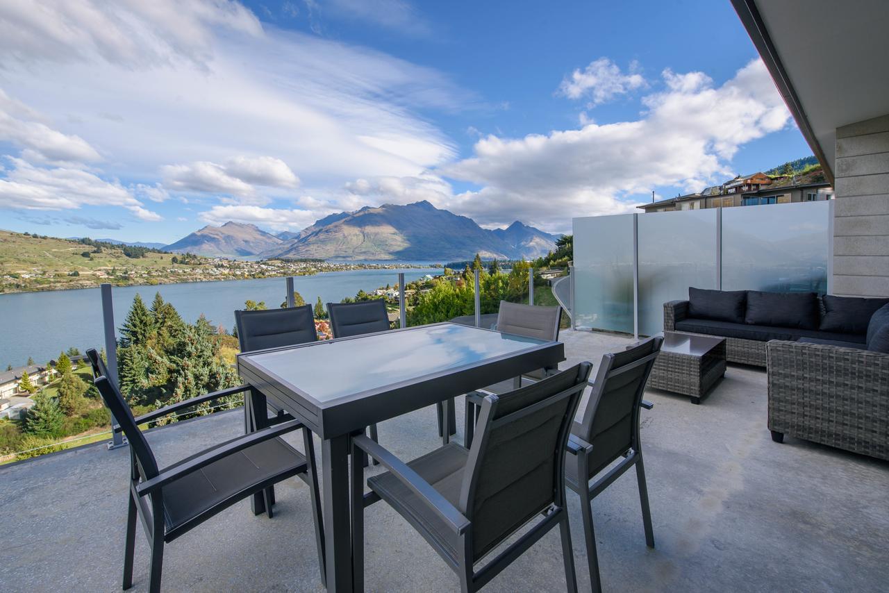 Contemporary Hilltop Abode Queenstown Eksteriør bilde