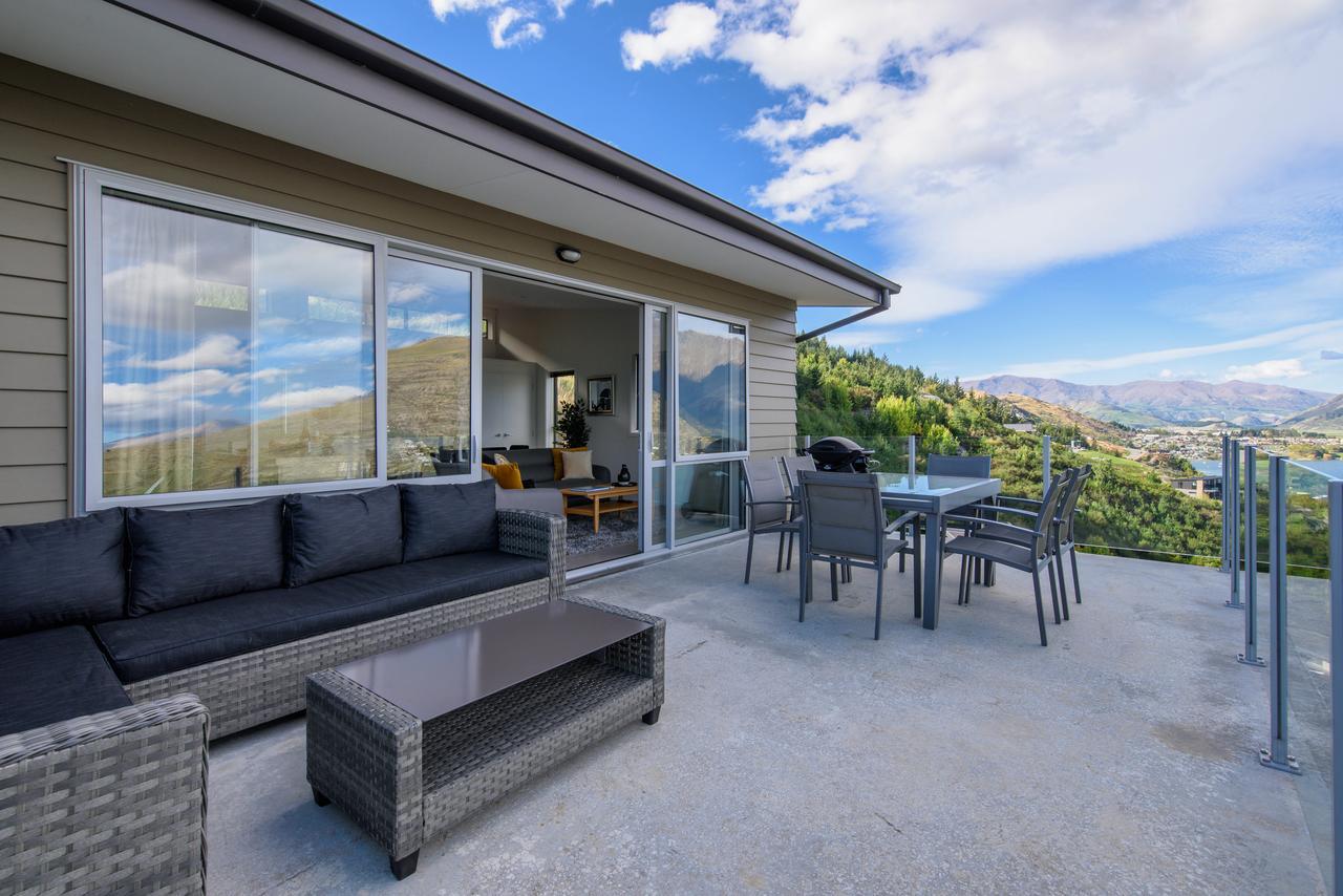 Contemporary Hilltop Abode Queenstown Eksteriør bilde